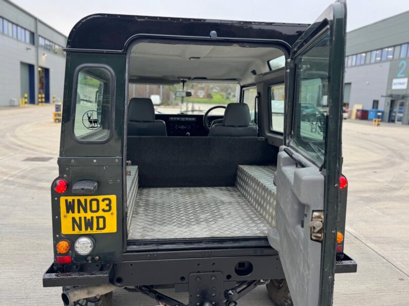 LAND ROVER DEFENDER County Hard Top Td5