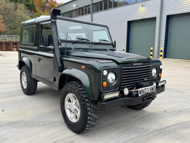 LAND ROVER DEFENDER County Hard Top Td5