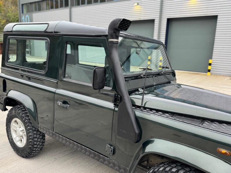 LAND ROVER DEFENDER County Hard Top Td5