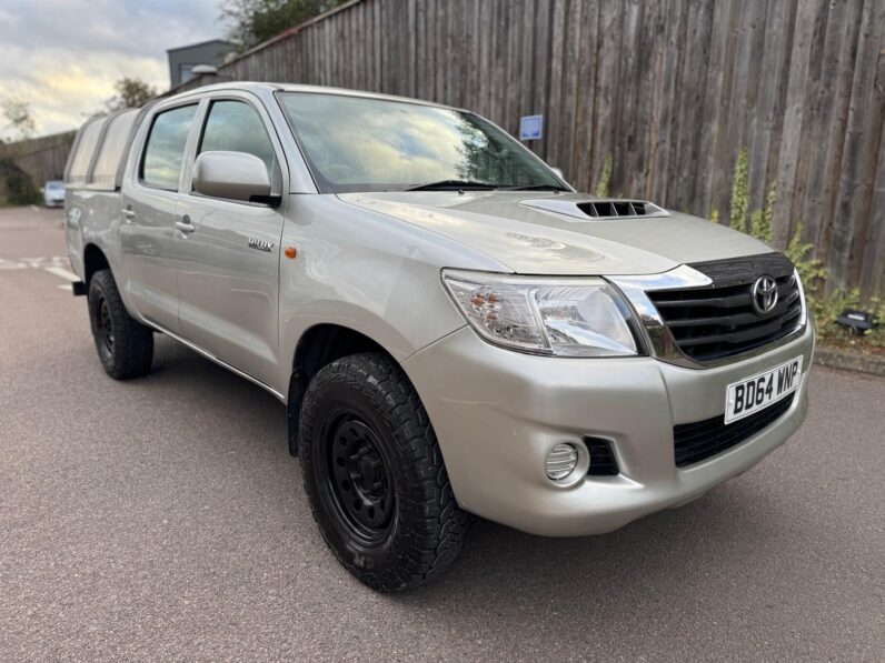 Toyota Hilux 2.5 D-4D Active 4WD Euro 5 4dr