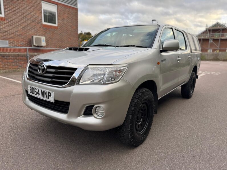 Toyota Hilux 2.5 D-4D Active 4WD Euro 5 4dr