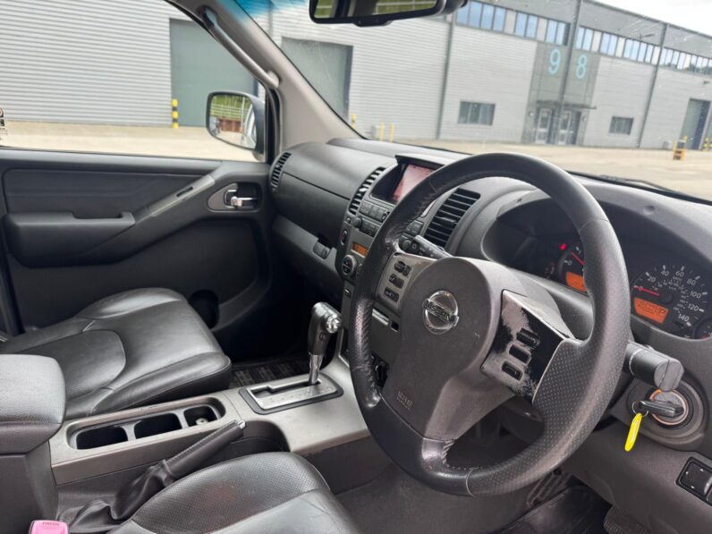 Nissan Navara Aventura (2008) 2.5 dCi Aventura Pickup 4dr Diesel Automatic (276 g/km, 169 bhp)