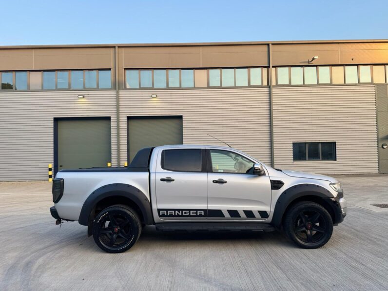 Ford Ranger Limited 1 (2016) 3.2 TDCi Limited 1 Pickup Double Cab 4dr Diesel Manual 4WD Euro 5 (s/s) (200 ps)
