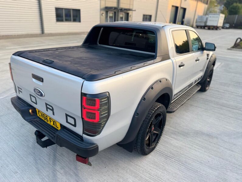 Ford Ranger Limited 1 (2016) 3.2 TDCi Limited 1 Pickup Double Cab 4dr Diesel Manual 4WD Euro 5 (s/s) (200 ps)