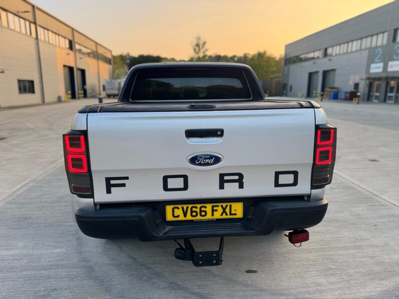 Ford Ranger Limited 1 (2016) 3.2 TDCi Limited 1 Pickup Double Cab 4dr Diesel Manual 4WD Euro 5 (s/s) (200 ps)