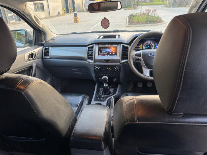 Ford Ranger Limited 1 (2016) 3.2 TDCi Limited 1 Pickup Double Cab 4dr Diesel Manual 4WD Euro 5 (s/s) (200 ps)